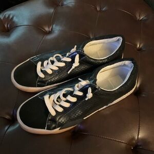 (Lori) Dolce Vita Black and White Textured Sneakers